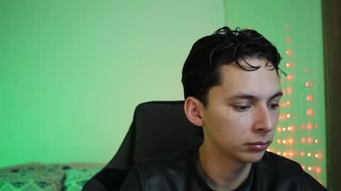 ARCHIBALDO online show from 04/22/26, 04:48