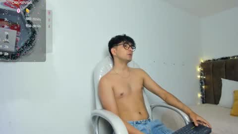 Archie online show from 12/15/25, 07:29