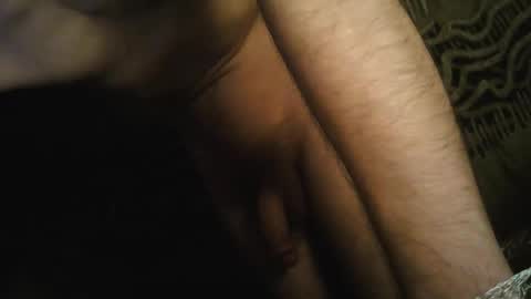 Snapshot of archkeinzas chatting on 12/14/25, 01:27 olo online show from 12/14/25, 01:27