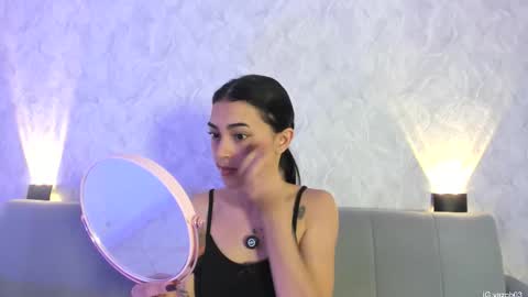    online show from 10/17/25, 08:00