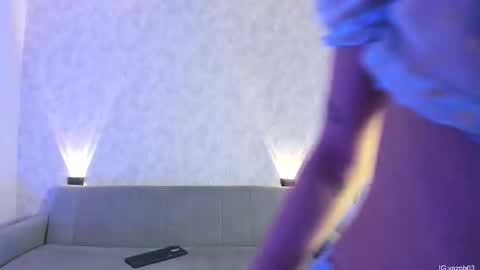    online show from 10/18/25, 04:41