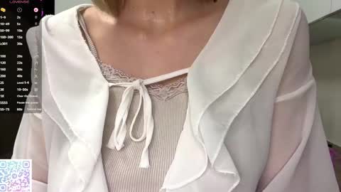 Caroline online show from 05/20/26, 03:29