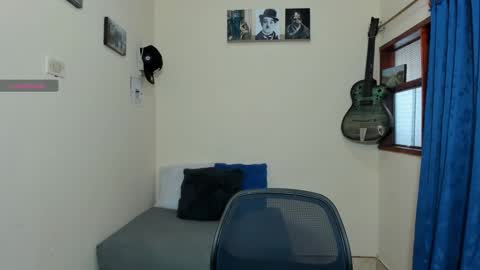 Snapshot of ares_johnsonn chatting on 02/03/25, 07:10 Ares online show from 02/03/25, 07:10