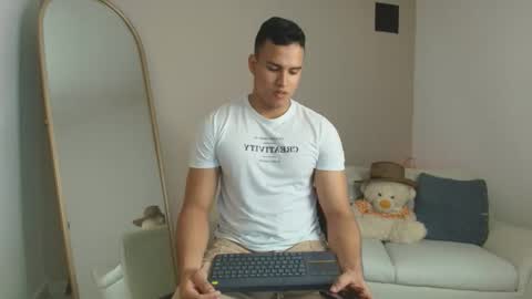 ares levi online show from 02/05/26, 06:34