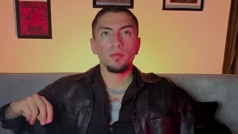 Mateo online show from 11/16/25, 04:07