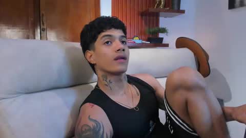 aress444 online show from 09/10/25, 03:06