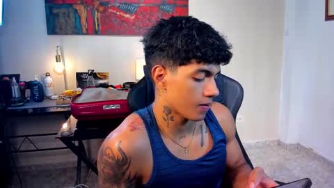 aress444 online show from 11/17/25, 07:30