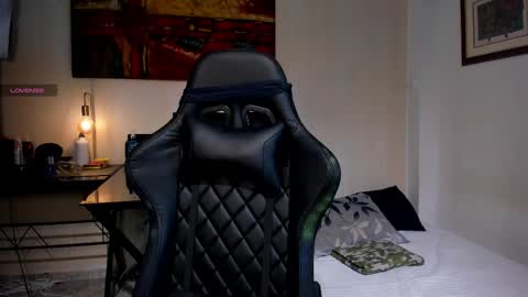 aress444 online show from 11/20/25, 10:09