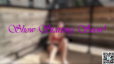 Snapshot of ari_lovexo chatting on 02/02/25, 07:25 Ari and Penn online show from 02/02/25, 07:25