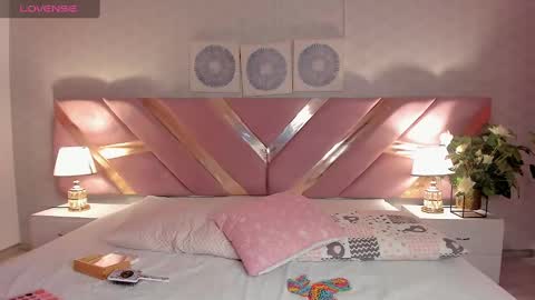 Ari  online show from 02/04/25, 07:11