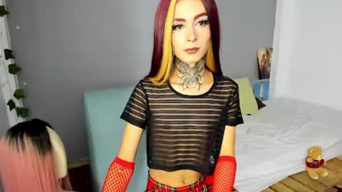 Annie online show from 07/07/26, 02:36