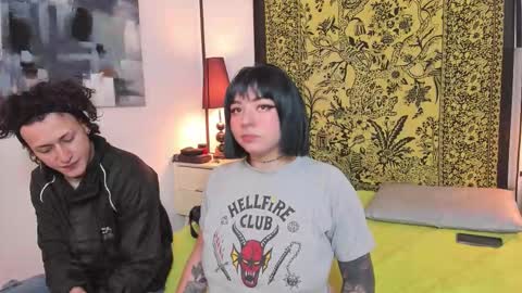 aria y orien  online show from 10/26/25, 10:54