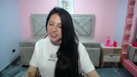 Aria online show from 12/22/25, 10:51