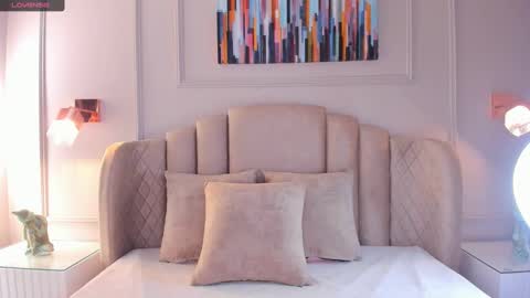 Aria  online show from 01/04/25, 02:25