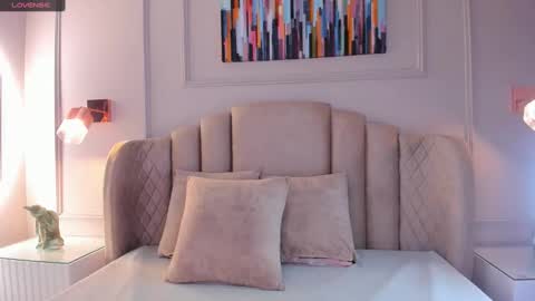 Aria  online show from 01/05/25, 02:27