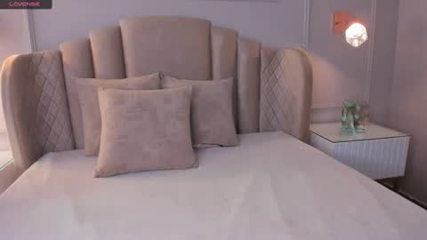 Aria  online show from 01/12/25, 03:17