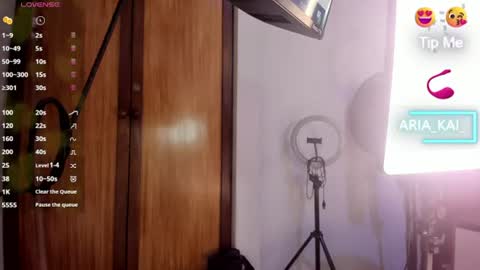 aria_kai_ online show from 07/23/26, 11:41