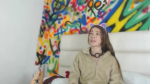 Snapshot of aria_martiin chatting on 01/23/25, 05:31 aria online show from 01/23/25, 05:31