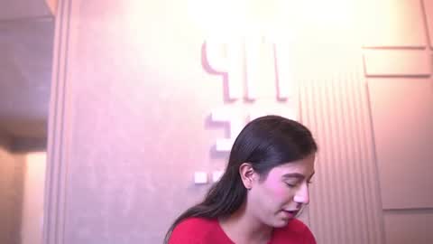 Ariaa online show from 06/24/26, 06:40
