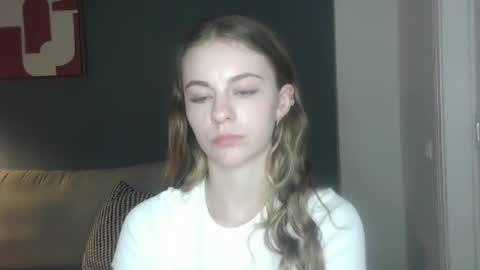 Snapshot of ariacreazy chatting on 09/25/25, 08:34 AriaCreazy online show from 09/25/25, 08:34