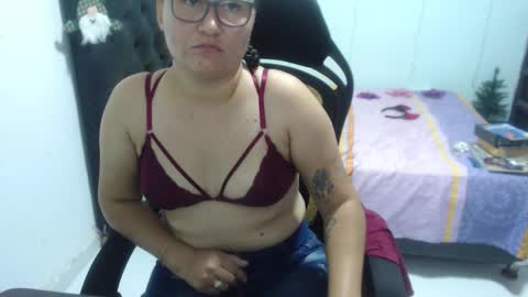 ...Ariana... online show from 11/15/25, 06:48