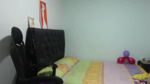 Snapshot of ariadna_6 chatting on 05/02/26, 04:12 ...Ariana... online show from 05/02/26, 04:12