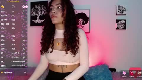 Snapshot of ariadna_tr chatting on 03/04/26, 09:54 Ari online show from 03/04/26, 09:54