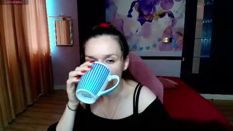 AriaGray online show from 07/11/26, 12:30