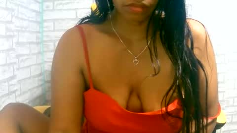 Snapshot of ariah13 chatting on 06/02/26, 06:26 ariah13 online show from 06/02/26, 06:26