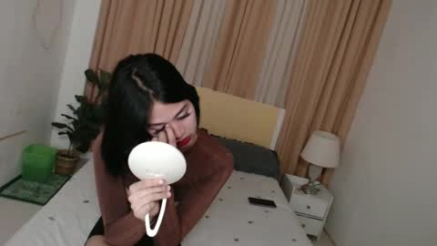 Christine  JorgensenChristmas wish breasts implants  online show from 02/09/25, 01:03