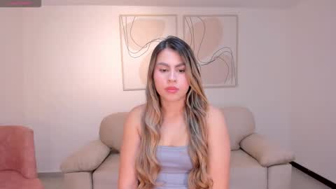 arialanne online show from 09/30/25, 11:26