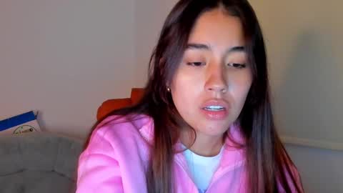 Aria Montgomery online show from 02/04/25, 08:46