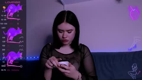 Aria online show from 10/21/25, 03:24
