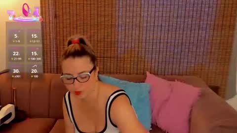 Ariana Cruz online show from 11/09/25, 12:58