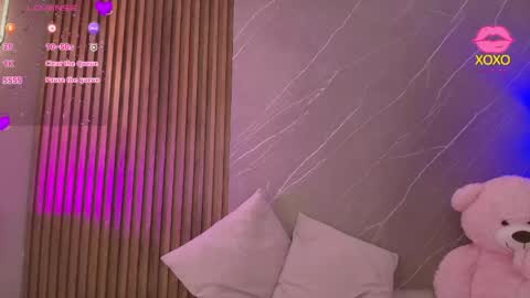 Ariana online show from 04/16/26, 12:28