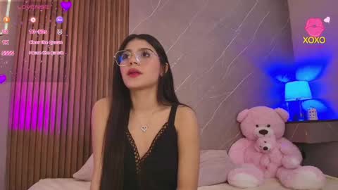 Ariana online show from 04/20/26, 12:08