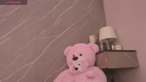 Ariana online show from 07/12/26, 12:07