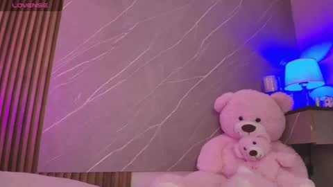 Ariana online show from 07/16/26, 12:11