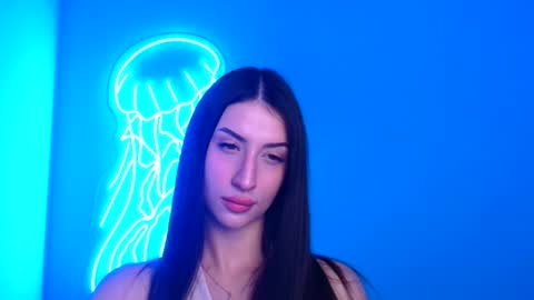 Ariana online show from 09/16/25, 05:19