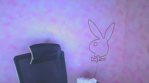 Ariana online show from 09/22/25, 11:23