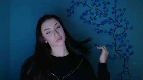 Ariana online show from 01/19/26, 12:31