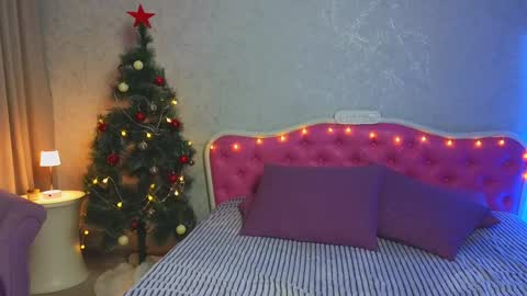 Ariana online show from 12/18/24, 12:32