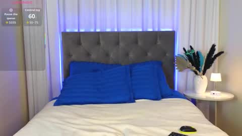 Ariana online show from 09/17/25, 12:01