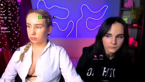 ariana_ross7 online show from 10/29/25, 08:21