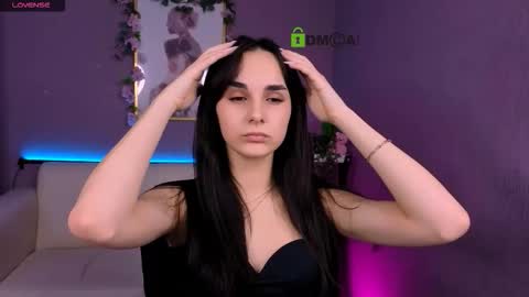 ariana_ross7 online show from 03/13/26, 08:26