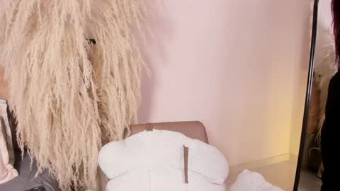 Snapshot of ariana_rosse__ chatting on 12/07/24, 11:18 Ariana  online show from 12/07/24, 11:18