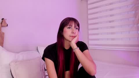 Snapshot of ariana_rosse__ chatting on 12/24/24, 11:28 Ariana  online show from 12/24/24, 11:28