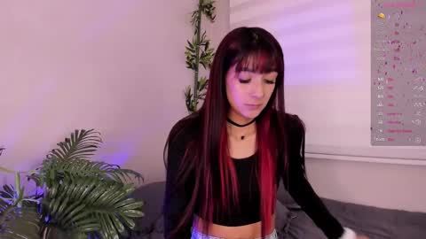 Snapshot of ariana_rosse__ chatting on 02/28/25, 01:14 Ariana  online show from 02/28/25, 01:14