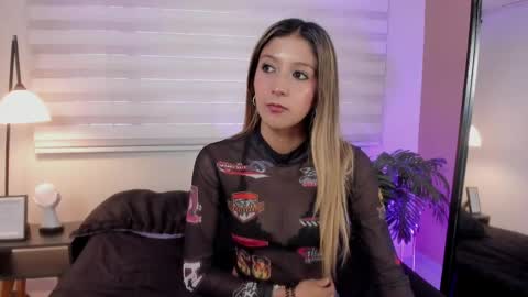 Ariana  online show from 04/24/26, 01:24