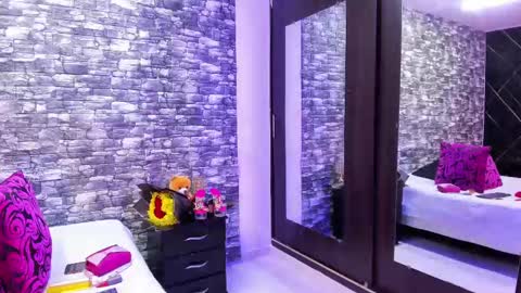 Ariana online show from 02/17/25, 12:59